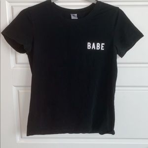 black “babe” shirt